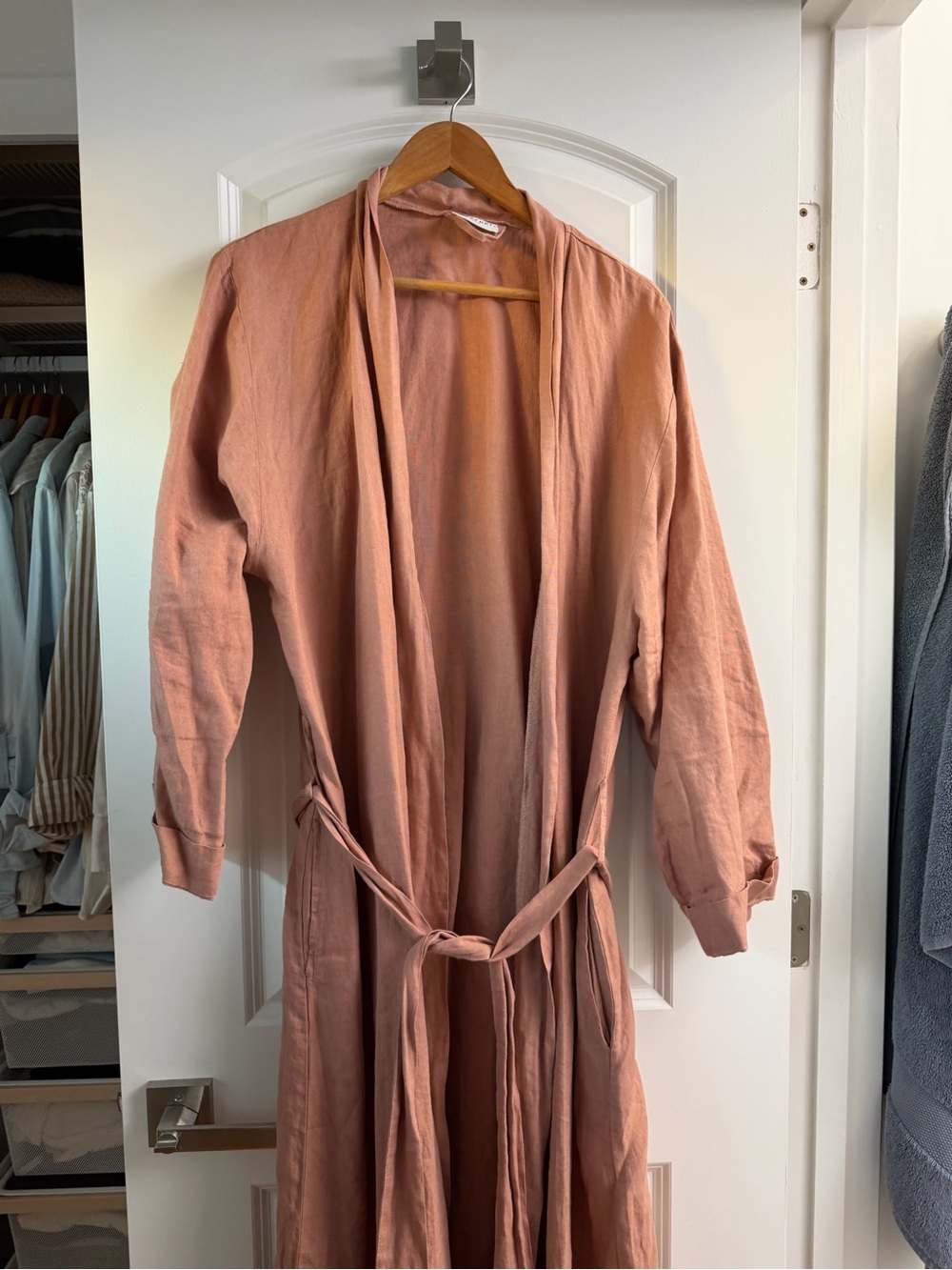 Parachute Linen Robe in Clay - Picture 2 of 4